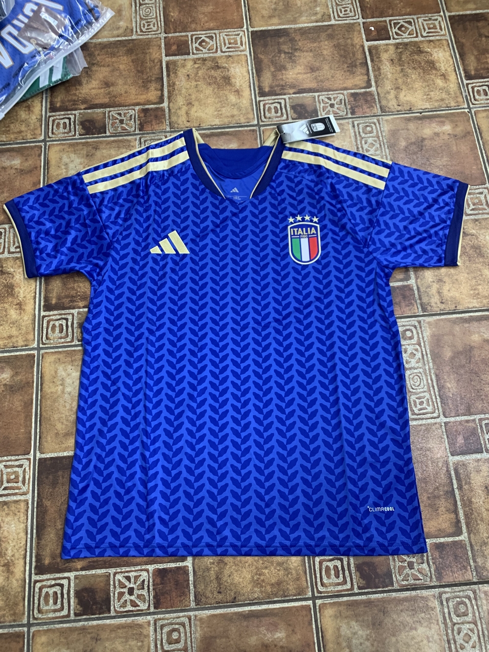Adidas Italy National Team 2026 World Cup Jersey Size M